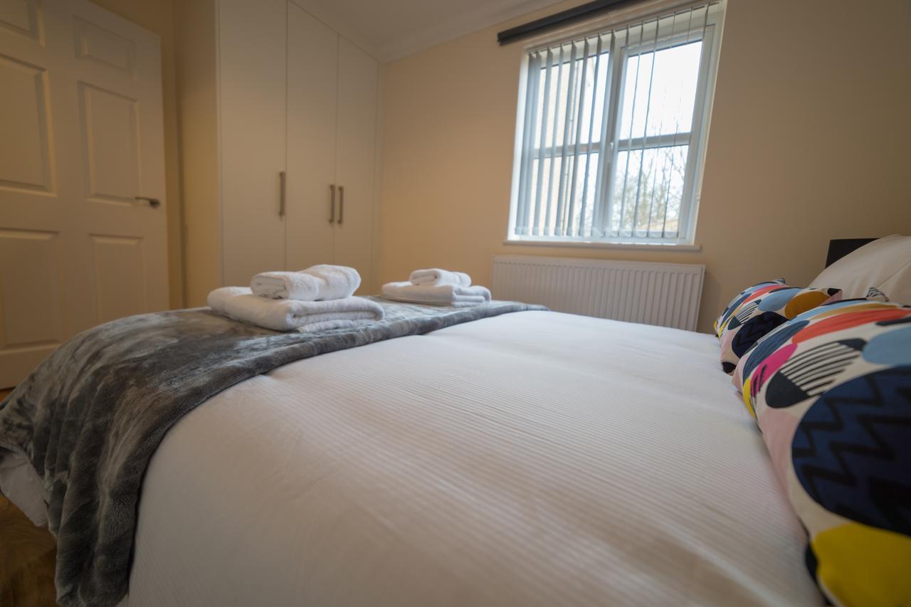 London Heathrow Serviced Apartments Ashford  Ngoại thất bức ảnh